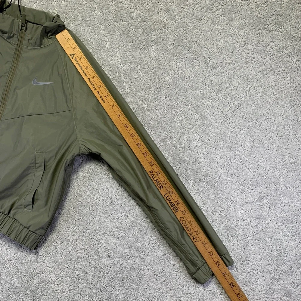 Nike Sample Jacket‎ Size Youth Medium Green Bomber Windbreaker Zip Up Swoosh